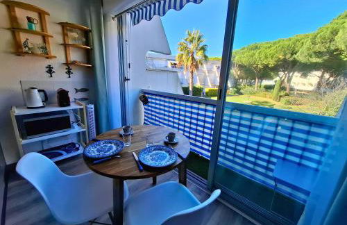 La frégate Port Camargue - proche plage, parking, WIFI, vélos - Photo 1