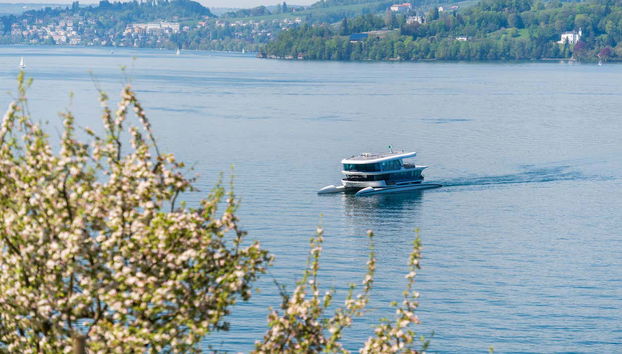 Crossing Lake Lucerne