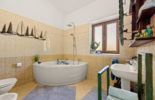 Villa San Andrea - ideal for families, 8 adults, 2 children up to 5 years, 1 children up to 1 years - Foto 34