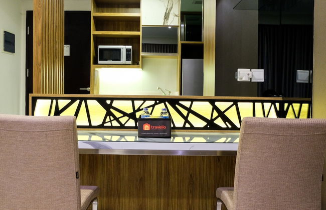 Best Price 1BR Lexington Residence - Photo 13