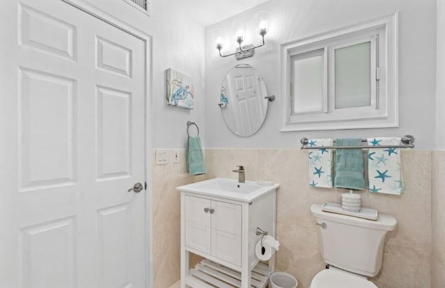 Beautifully Renovated 5 bedroom Vero Beach 5 Home by RedAwning - Foto 19