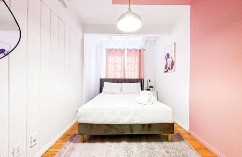 6BR Pool Escape for Friends and Family - LOU1 - BUR - Foto 18