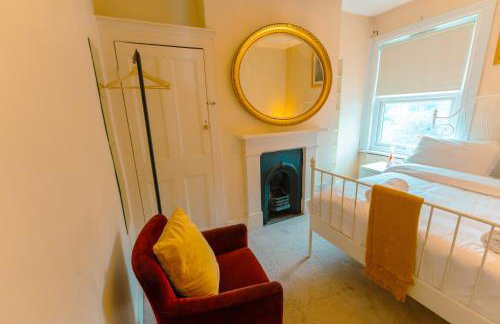 HARU RESIDENCE, Close to Tower Bridge, 6 bed House can sleep up to 16 peo - Foto 3