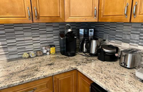 Bright & Comfy 5 star Location Large Deck Oasis - Foto 31