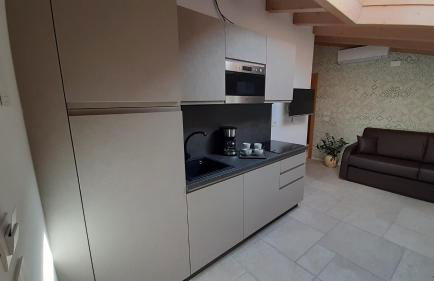 GARDA BALDO APARTMENTS - Photo 8