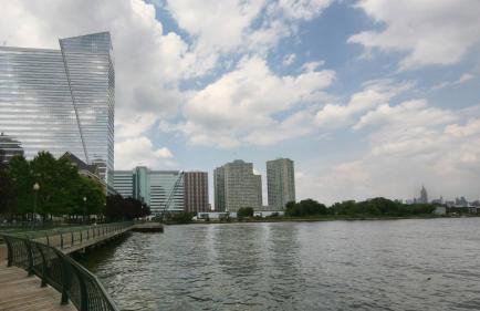 Newport 1 BR w Work Setup by Anyplace - 11747 - Foto 63