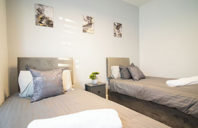 London Apt - Sleeps 4 - Parking - Wifi - Foto 5