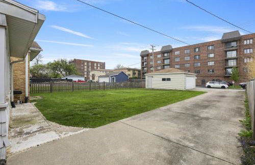 Charming Retreat in the Heart of Des Plaines residence - Foto 31