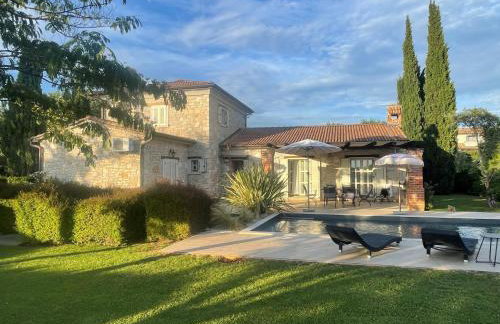 Villa Melissa - Istrisches Steinhaus mit Pool in guter Lage - Foto 1