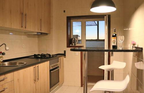 Сomfortable apartments and free garage parking - Photo 2