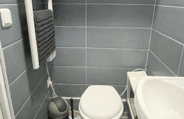 #1 Petit studio près du métro L9 - Foto 7