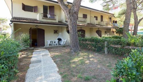 Nice Villa in Caorle With Balcony - Foto 4