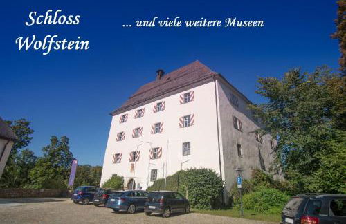 Helle FeWo am Waldrand - mit Balkon, Pool & Sauna - Foto 49