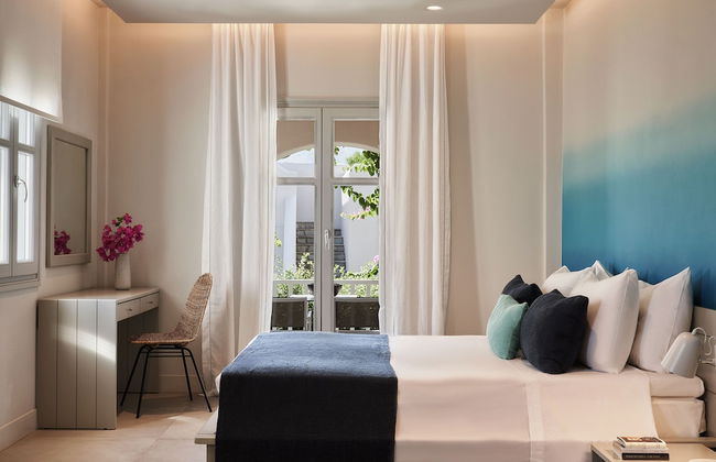 Poseidon of Paros - Photo 22