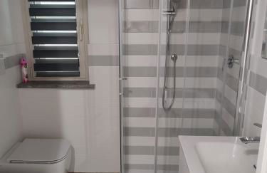 Teo’s Holiday Home - Foto 9