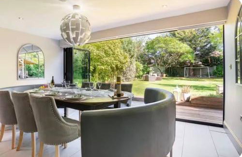 Luxury 5 Bed All En-Suite Cinema Room - Foto 42