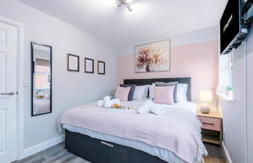 NEW! Incredible Home In Northwich By 53 Degrees Property, Perfect For Groups, FREE Parking! - Photo 28