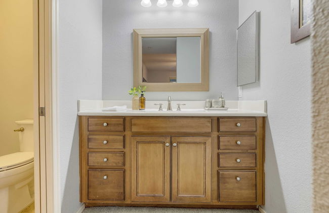 Desert Village Vista by Avantstay Patio w/ Fire Pit, Pool Access - Foto 11