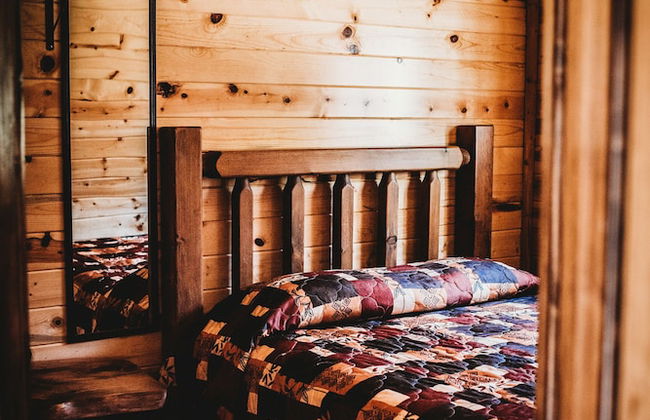 Edge-O-Dells Resort - 21 and Older - Photo 4