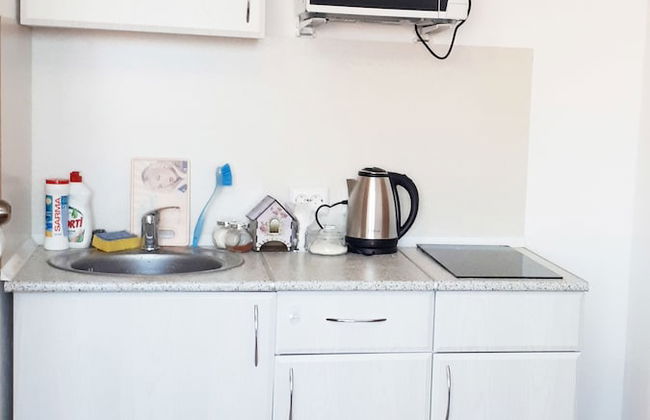 Apartments on Prospekt Dzerzhinskogo 240 - Photo 6