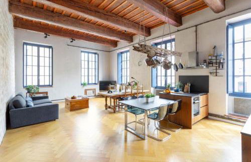 Sunny Stylish Spacious Loft in Old-Port - Foto 2