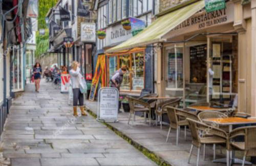 Stunning Renovation edge of Frome + country views - Photo 2