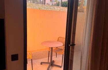 Karteris Luxury Suites - Photo 43
