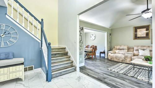 Pet-Friendly Maple Grove Gem with Private Yard! - Foto 3