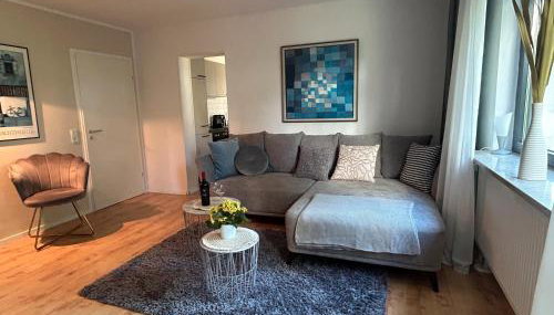 Stella Lilia - Foto 2