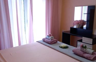 Peramos Apartments - Photo 5