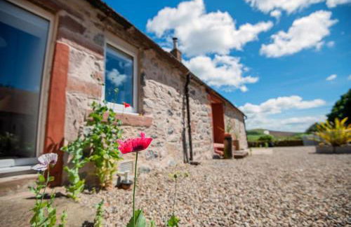 Spacious & Stylish StoneHous Cottage - Photo 1