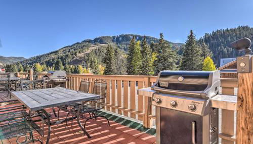 Main St Red River Ski Condo with Mountain View! - Foto 3