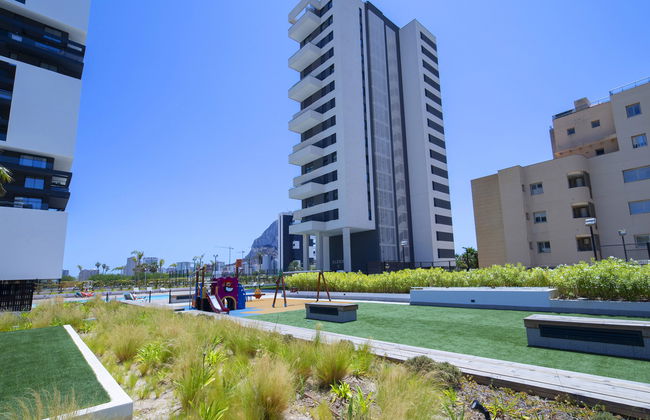 Alexia II - Photo 36