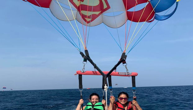 Parasailing to Boracay - Photo 4