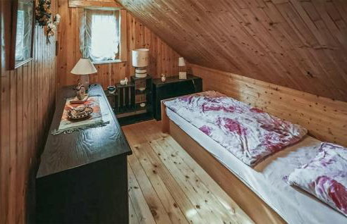 5 Bedroom Cozy Home In Sertic Poljana - Foto 19