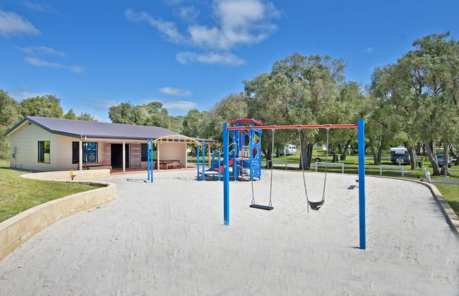 Acclaim Rose Gardens Beachside Holiday Park - Foto 33