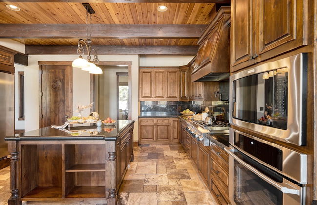 Big Pine by Avantstay Stunning Secluded Oregon Home w/ Hot Tub - Foto 9