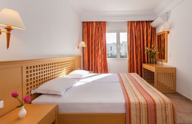 Corail Apart’hotel & Splash park - Photo 9