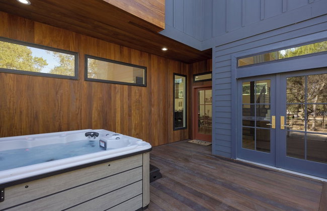 Pool, Hot Tub, Game Room, Fire Pit Luxe & Private 4bdr Maverick by Avantstay - Foto 124