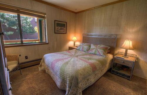 Five-Bedroom House - Foto 21