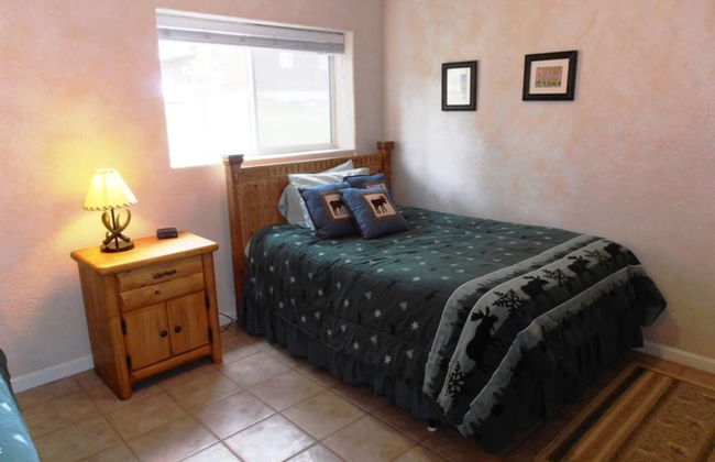 Country Club Homes - Photo 28