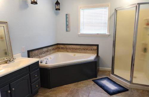 LAKEFRONT Home at Lake Chickamauga! Walk to the Marina! - Foto 25