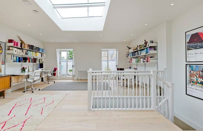 Gorgeous & Grand 5 Bed House, Holland Park - Photo 52