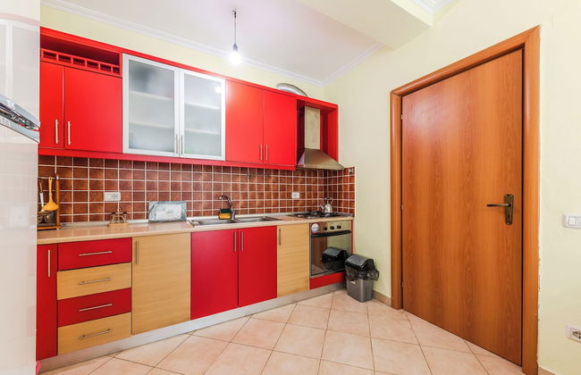 Cozy Seaside Comfort - Photo 11