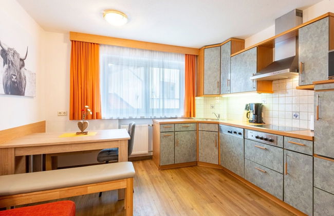 Inviting Holiday Apartment in Ladis With Balcony - Foto 24