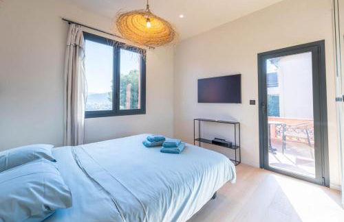 Sublime villa d'architecte, piscine et parking - Photo 13