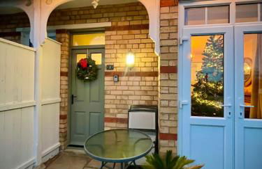 2 bedroom Hidden Gem in Stamford with parking - Foto 2