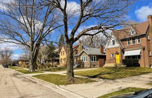 *2brApt 4 beds near Naval Base-6 Flags-Casino* - Photo 23