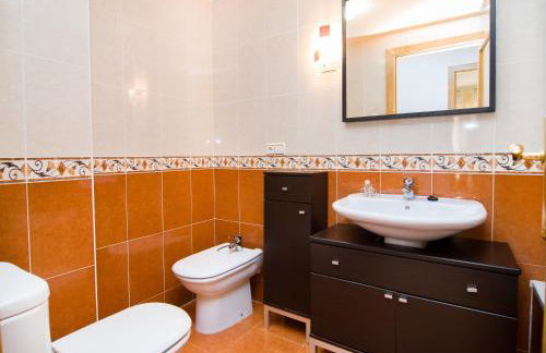 Apartamento de 4 dormitorios a tan sólo 2,5 km de la Playa San Juan - Foto 12