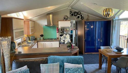 Jasmine Lodge, 2 bedroom with hot tub - Felmoor Park - Foto 2